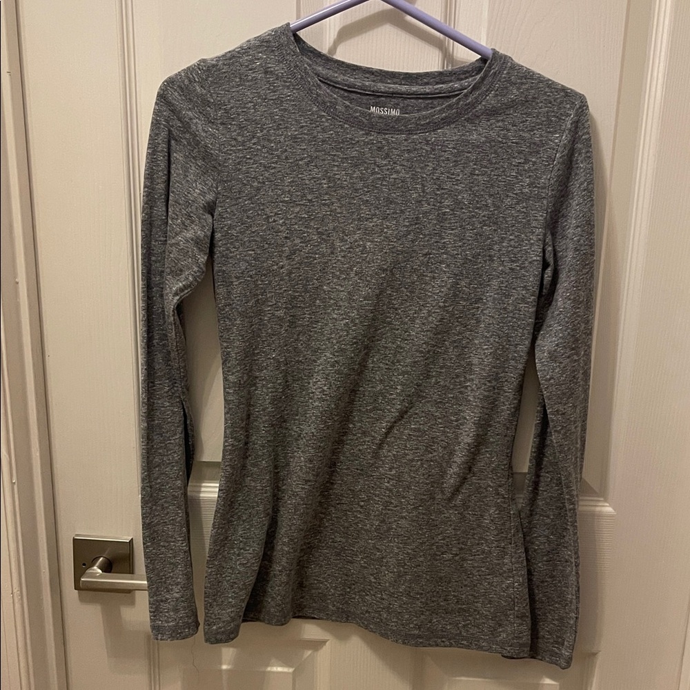 Mossimo Supply Co. Gray Long Sleeve Tee